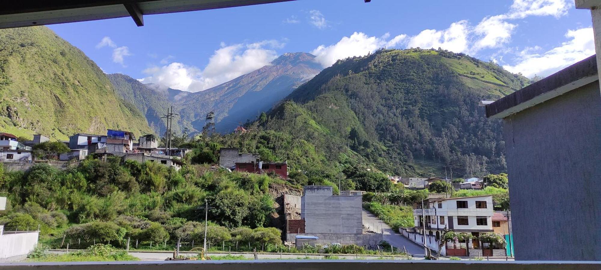 Elegante Apartamento Con Vistas Al Volcan Tungurahua Baños Εξωτερικό φωτογραφία
